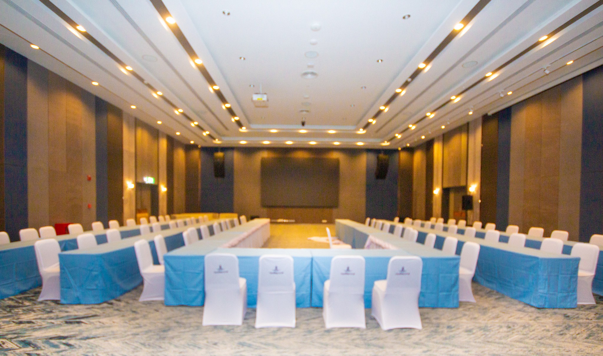 Big Meeting Room