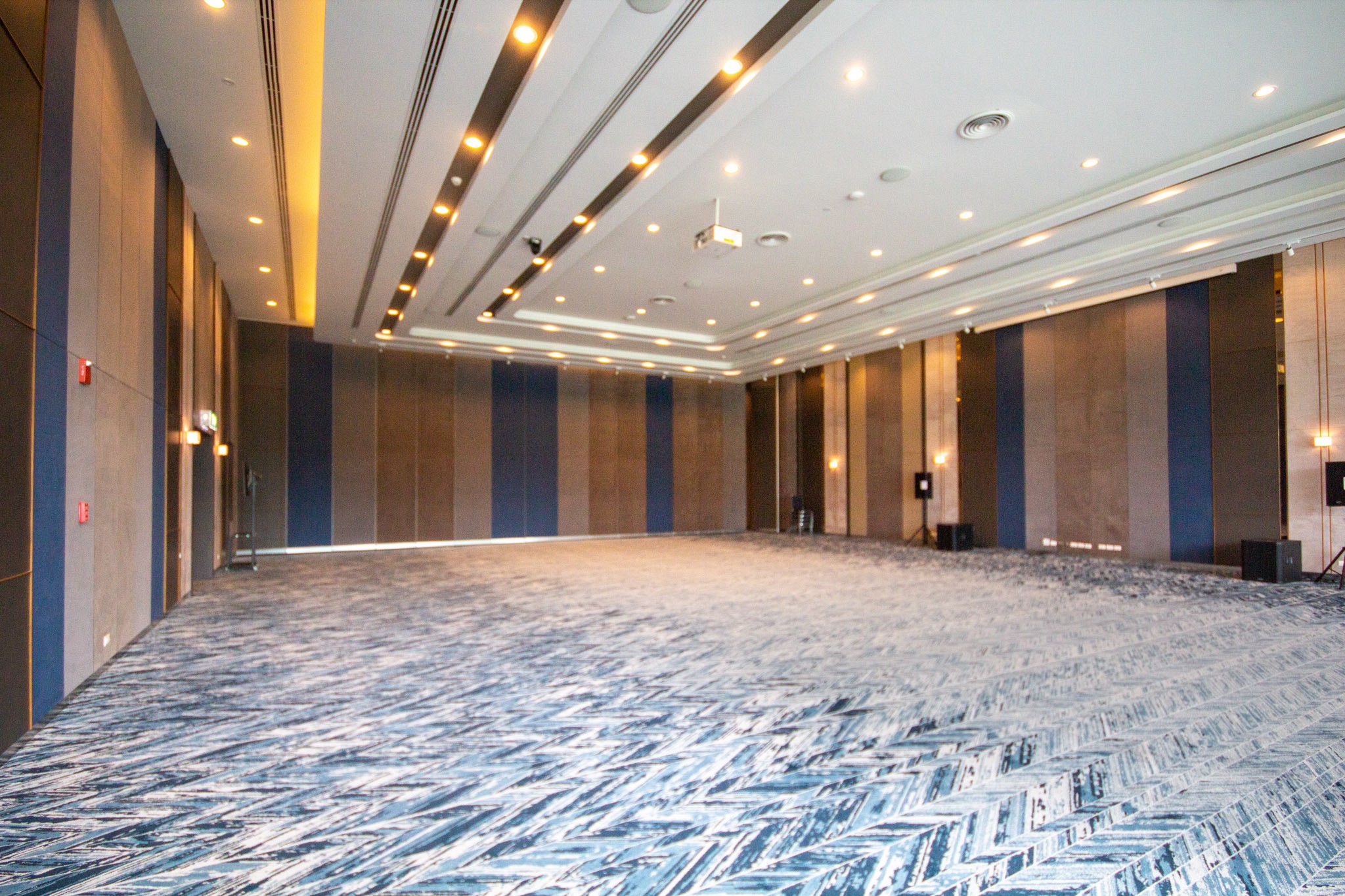 Big Meeting Room