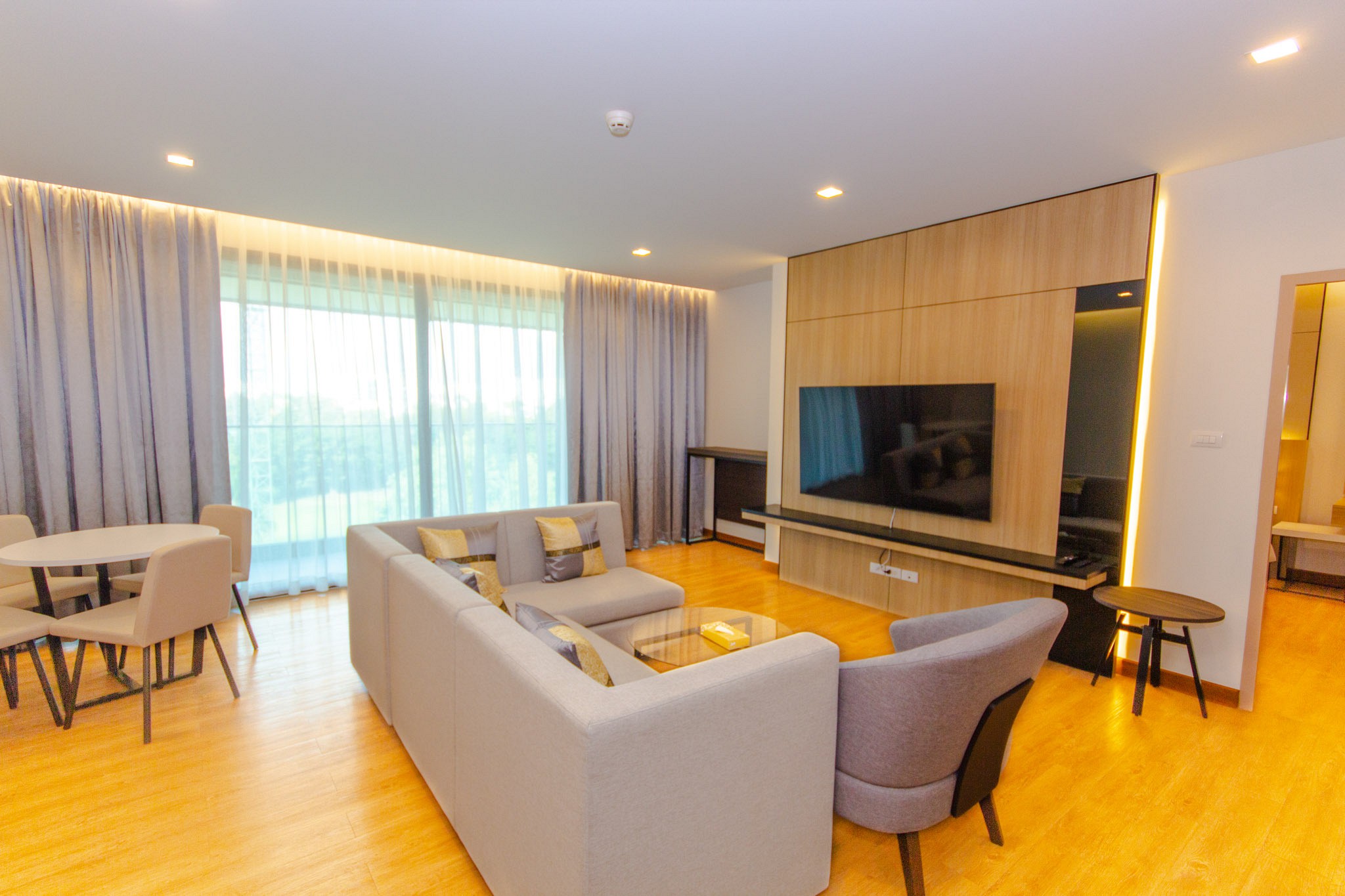 Junior Suite Room
